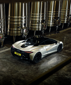 McLaren Artura