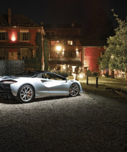 McLaren Artura Spider