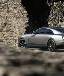 Rolls-Royce Spectre Black Badge (02)