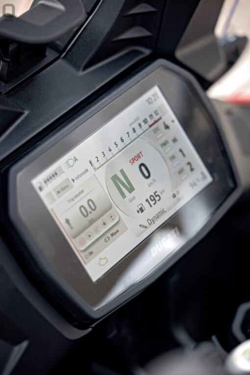 Ducati Multistrada V2 S — photo Louis Leduc