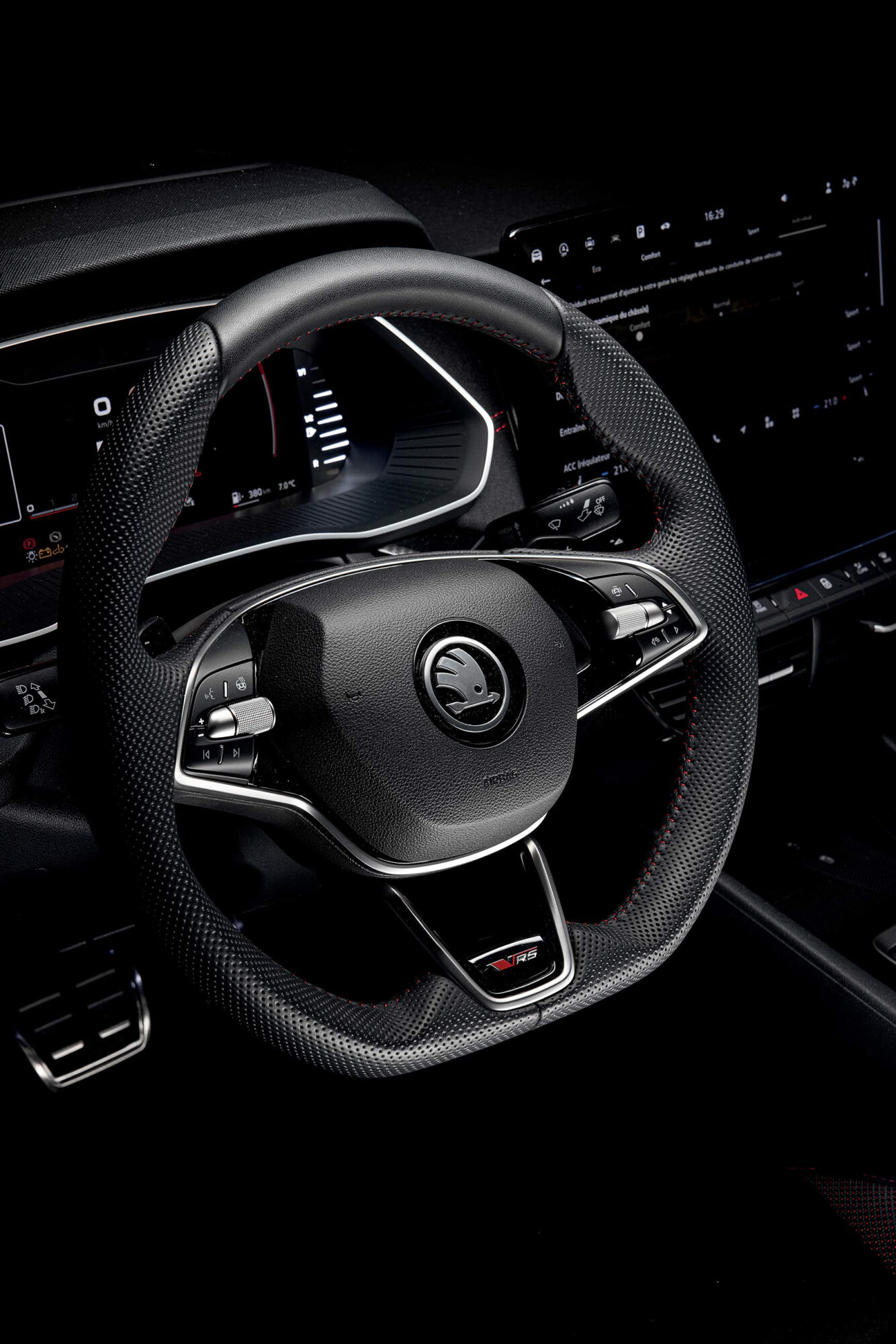 Škoda Octavia RS — photo Louis Leduc