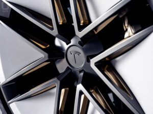 Tesla Roadster — photo 017